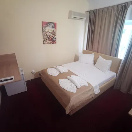 Hotel del amor For Fun Naturist (adults Only)